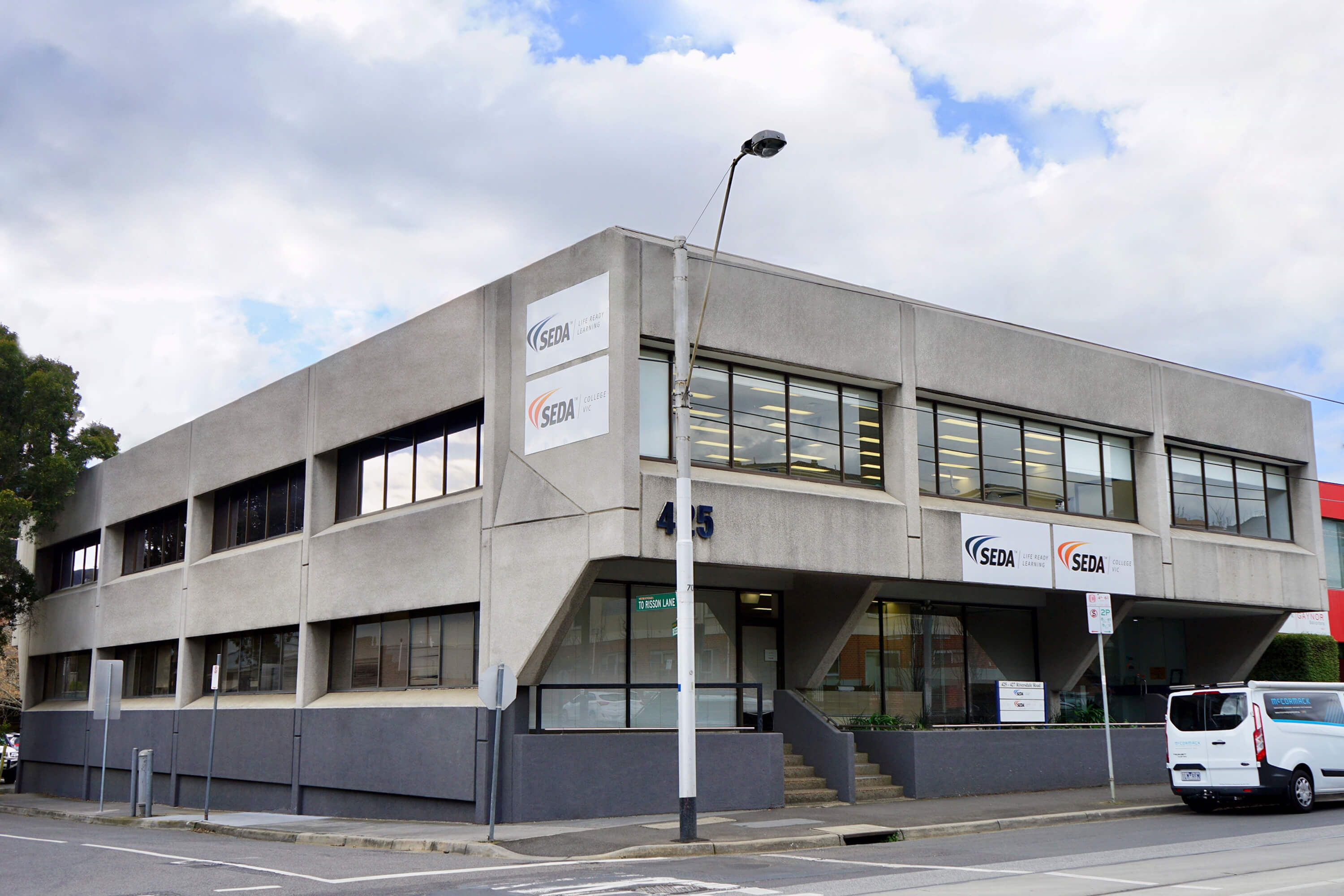 mcraecomm 425 427riversdale 2